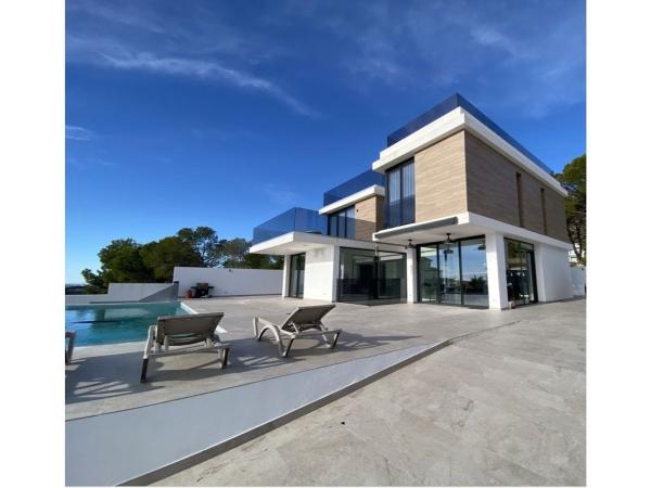 Casa o chalet independiente en Calle Londres, 50, Golf Bahía, Finestrat photo 1