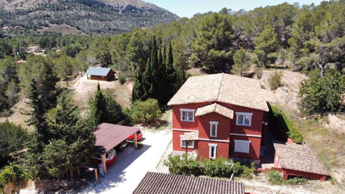 Propiedades en venta y alquiler en España photo 2