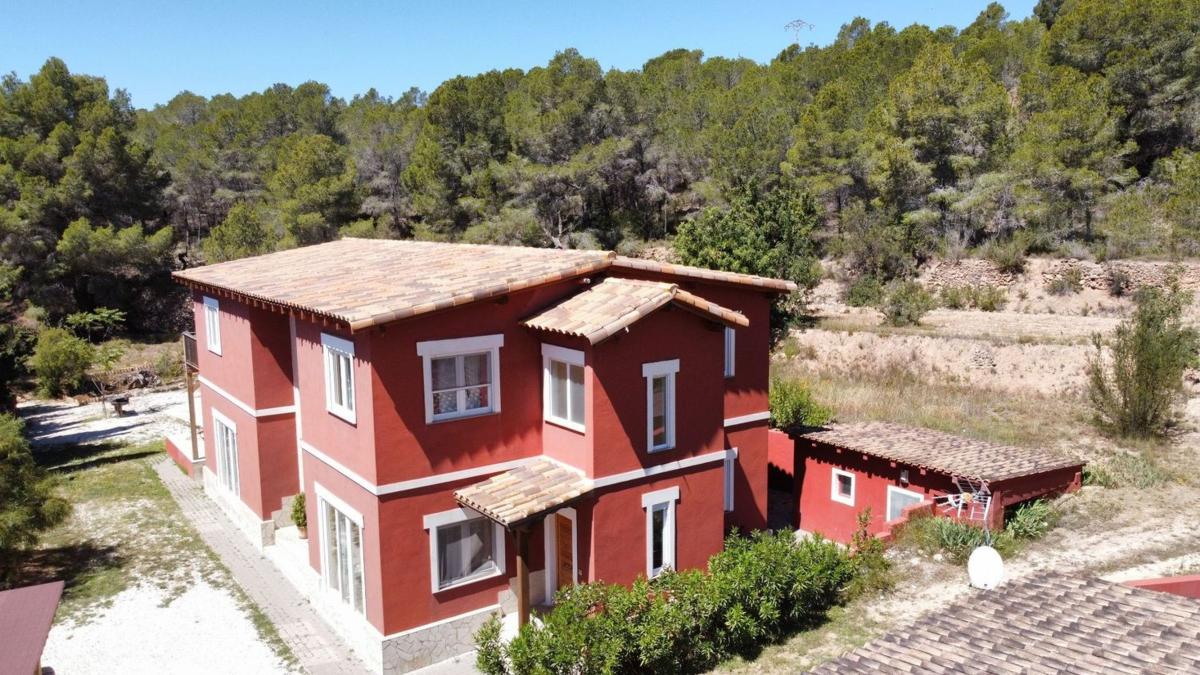 Propiedades en venta y alquiler en España photo 3
