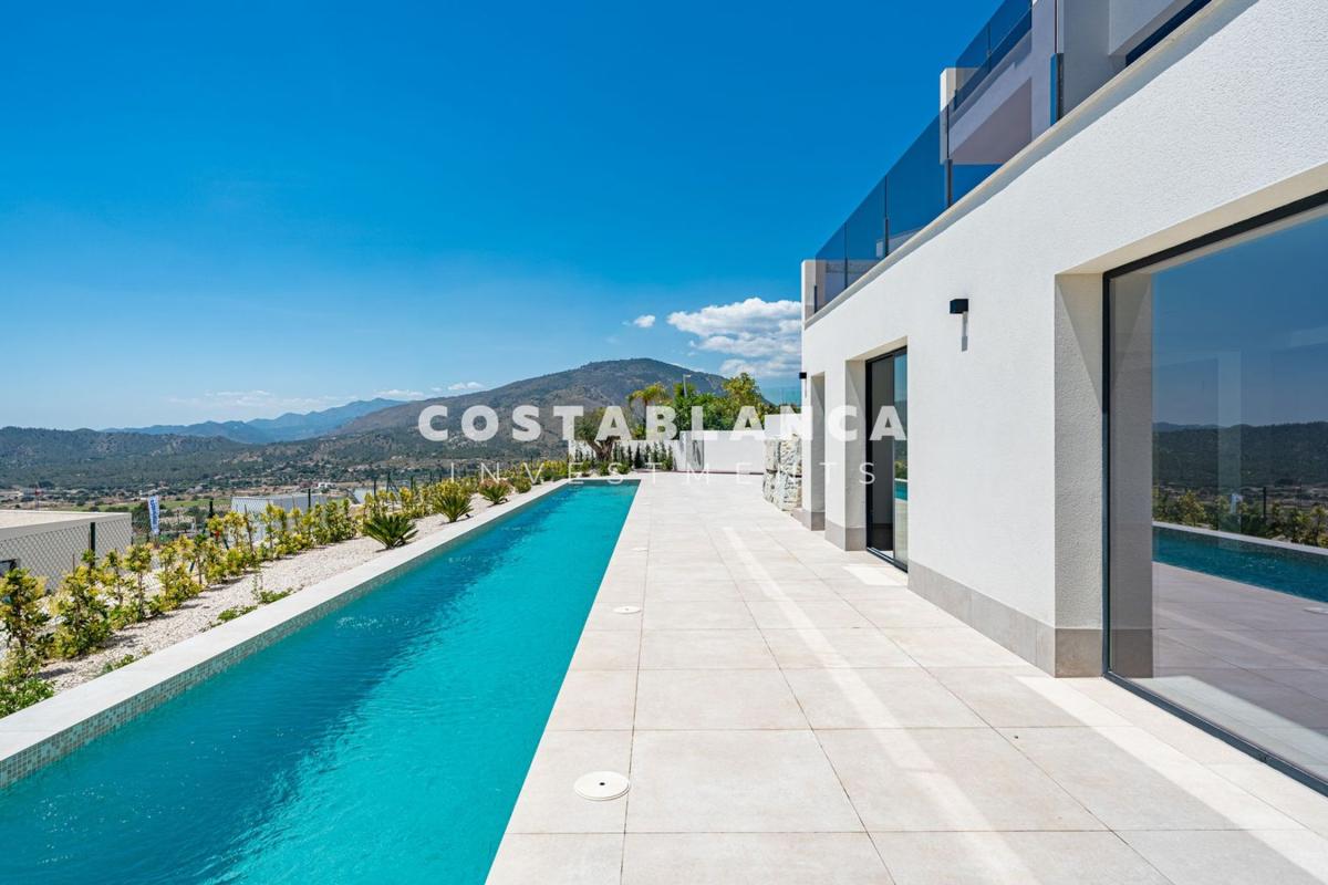 Venta de chalet independiente en Casa o chalet en Avenida Reyes Católicos, Golf Bahía, Finestrat, Finestrat
photo 4