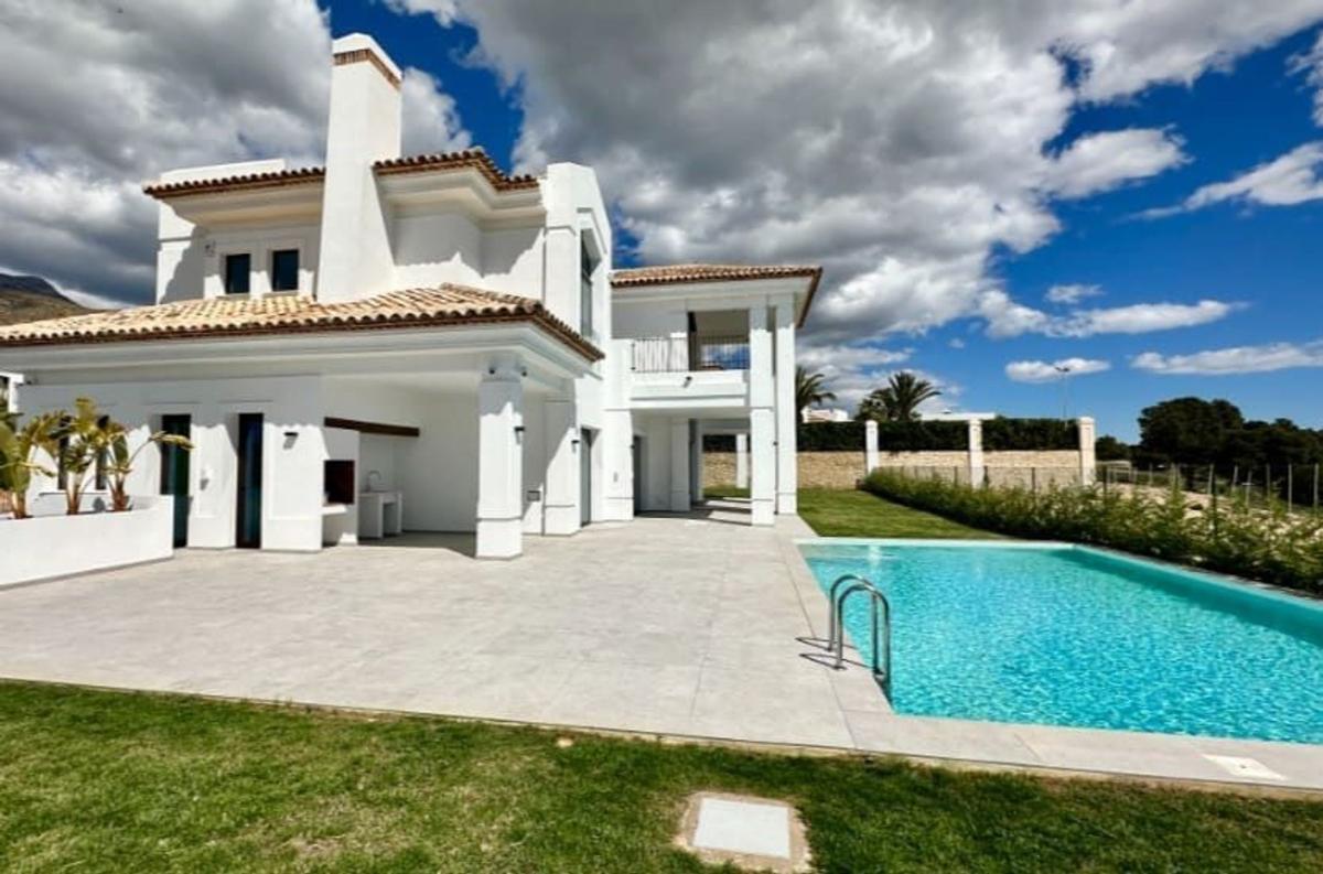 Propiedades en venta y alquiler en España photo 4