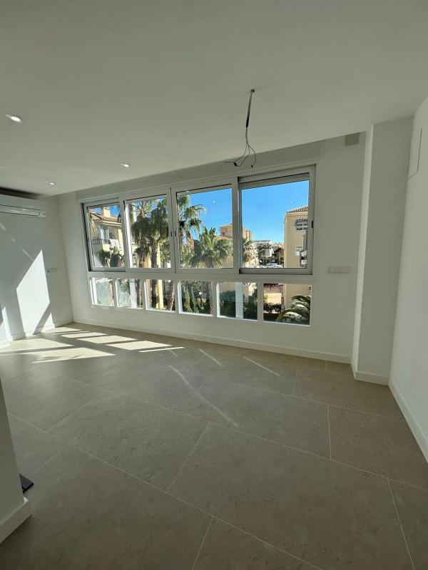 Продажа квартиры на Piso en L'Albir, Alfaz del Pi, Алфаз дель Пи
photo 1