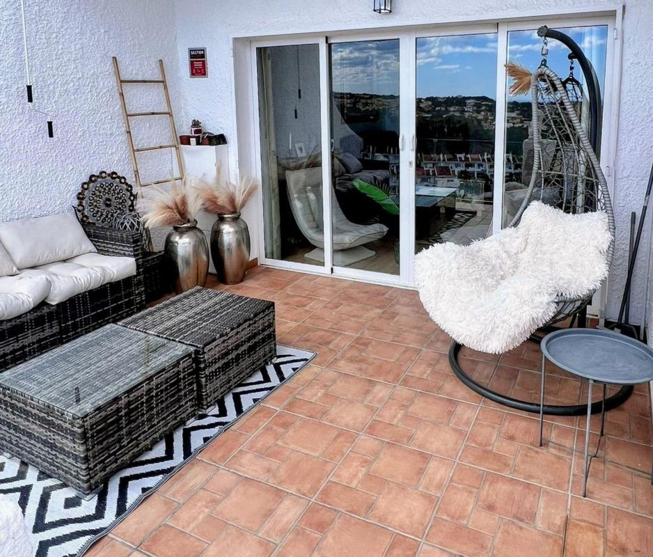 Продажа таунхауса в  Chalet adosado en Calle Serra 'D Alfaro, 13, Colonia Escandinavia-Cautivador, Alfaz del Pi , Алфаз дель Пи photo 3