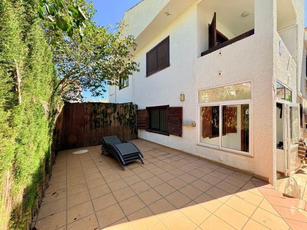Chalet adosado en Calle Mislata, 22, Colonia Escandinavia-Cautivador, Alfaz del Pi photo 2