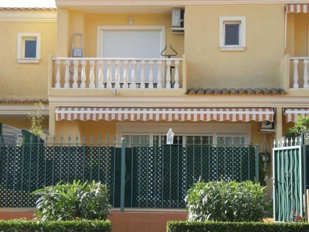 Sprzedaż szeregowego domku w Chalet adosado en Calle Riu Racons, Colonia Escandinavia-Cautivador, Alfaz del Pi , Alfaz del Pi photo 5