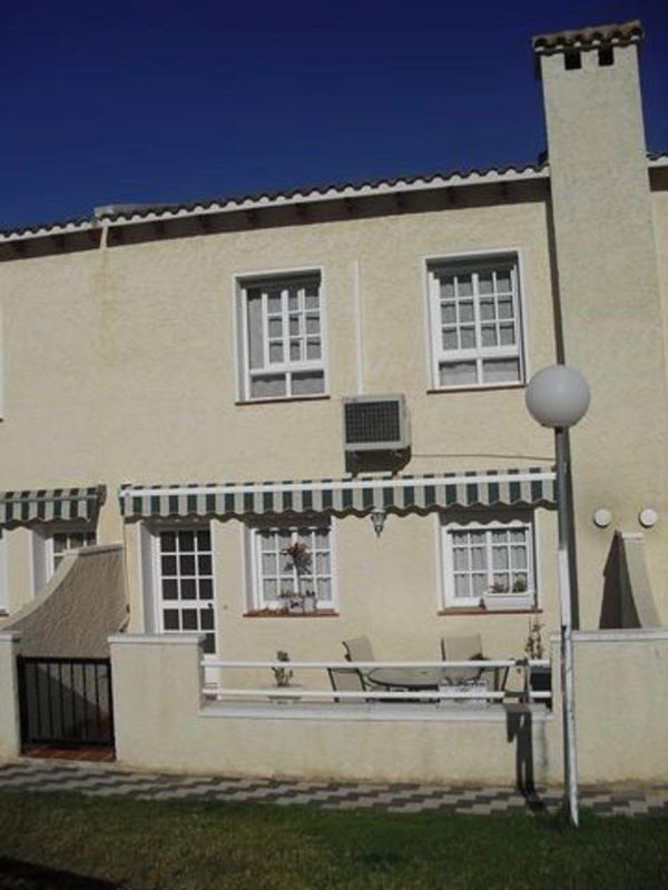Продажа таунхауса в Chalet adosado en Calle Badia, 42, L'Albir, Alfaz del Pi , Алфаз дель Пи photo 2