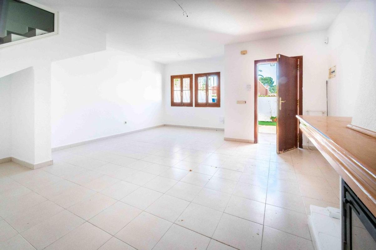 Venta de chalet adosado en Chalet adosado en L'Albir, Alfaz del Pi , Alfaz del Pi photo 4