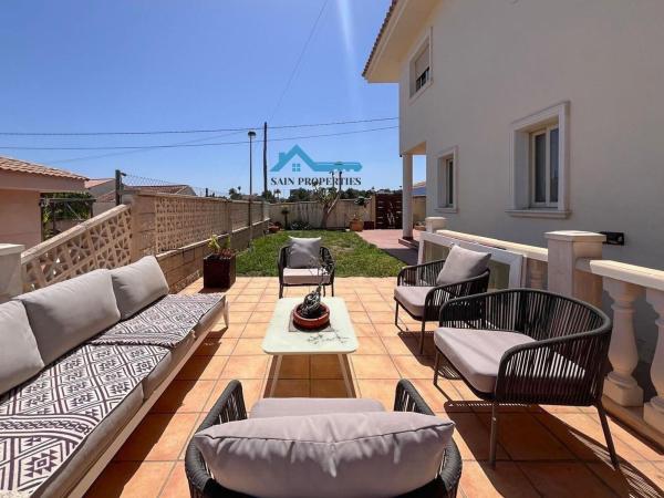 Chalet pareado en Colonia Escandinavia-Cautivador, Alfaz del Pi thumbnail 1