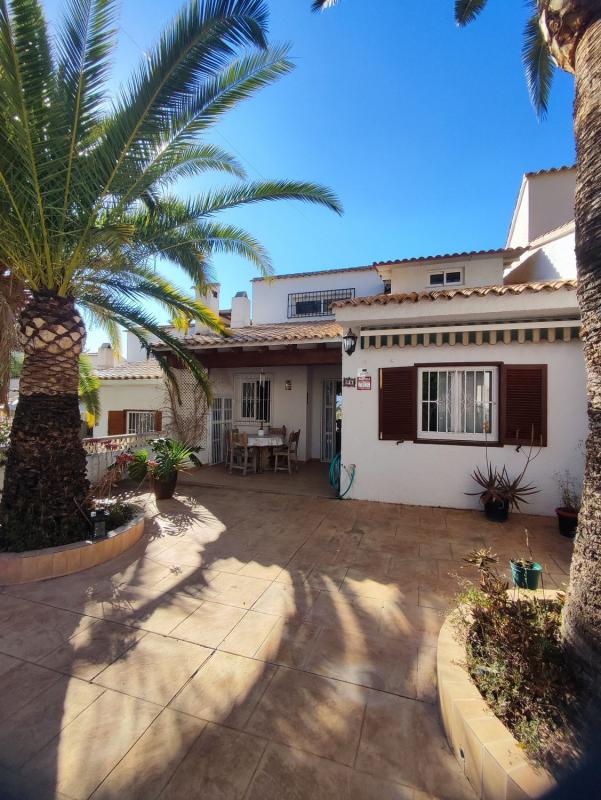Sale of townhouse in  Chalet adosado en Calle Otari, L'Albir, Alfaz del Pi , Alfaz del Pi photo 5