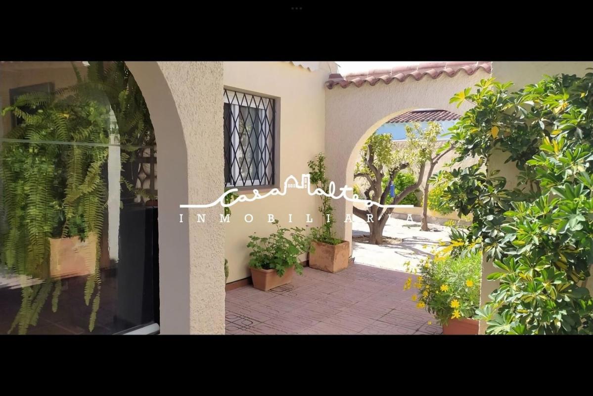 Properties for sale and rent in Spain photo 5