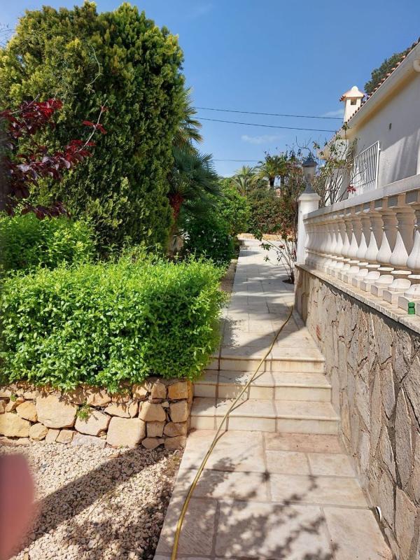 Properties for sale and rent in Spain photo 4