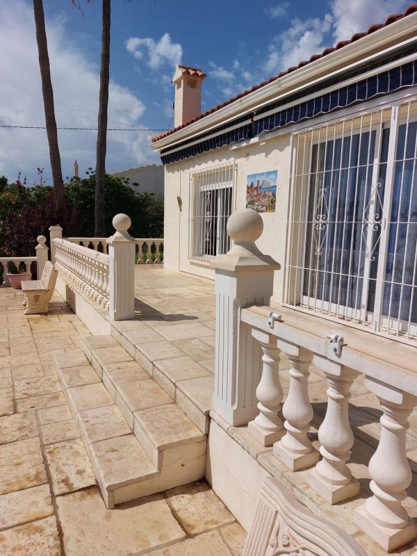 Properties for sale and rent in Spain photo 5