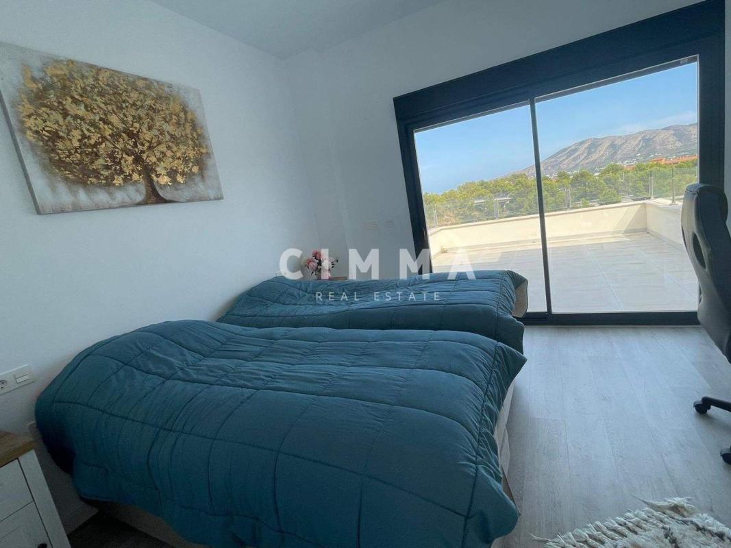 Properties for sale and rent in Spain photo 4
