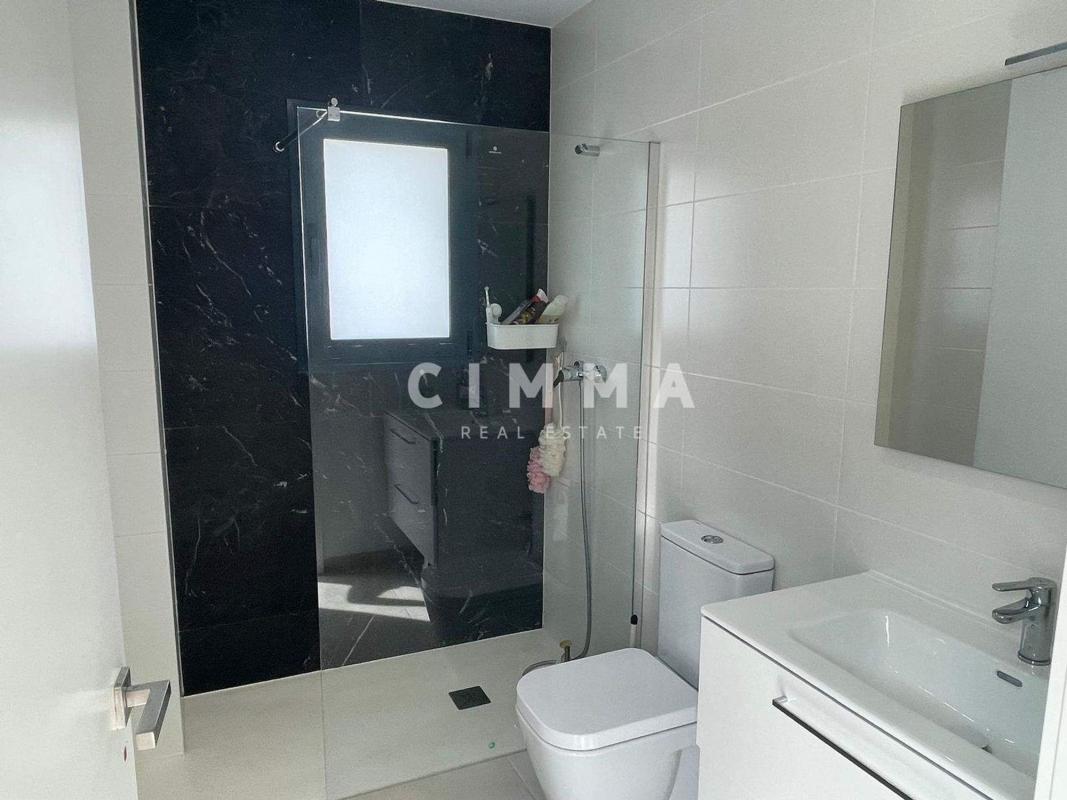 Properties for sale and rent in Spain photo 5
