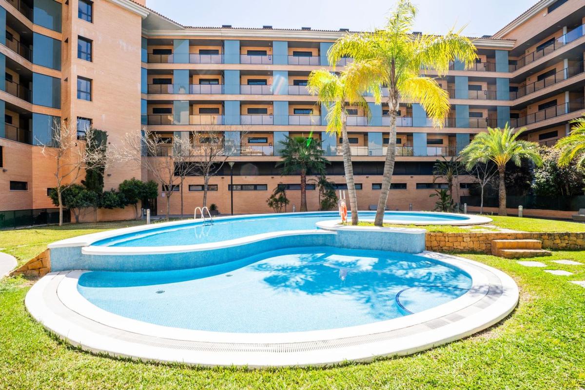 Продажа пентхауса на  Ático en Bulevard dels Musics, L'Albir, Alfaz del Pi, Алфаз дель Пи photo 2