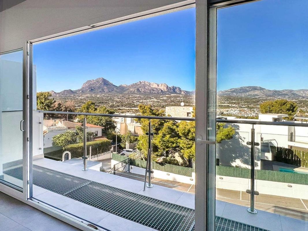 Sprzedaż szeregowego domku w Chalet adosado en L'Albir, Alfaz del Pi , Alfaz del Pi photo 5