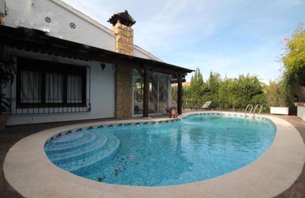 Casa o chalet independiente en Calle centaure, 3, L'Albir, Alfaz del Pi thumbnail 1
