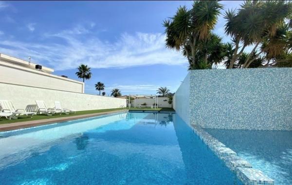 Chalet adosado en Calle Orió, L'Albir, Alfaz del Pi thumbnail 1