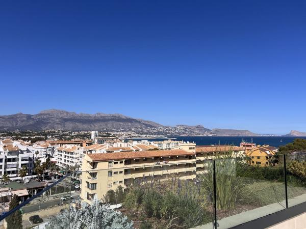 Duplex en venta en Dúplex en Camino de la Cantera, L'Albir, Alfaz del Pi, Alfaz del Pi thumbnail 2