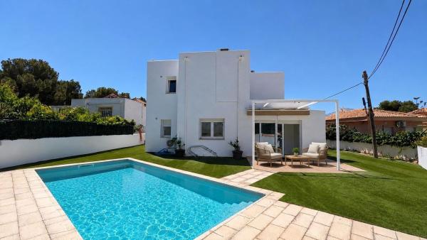Casa o chalet independiente en Calle Pinsà, L'Albir, Alfaz del Pi photo 4