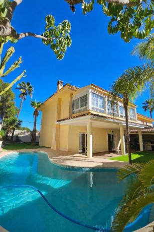 Chalet adosado en L'Albir, Alfaz del Pi photo 1