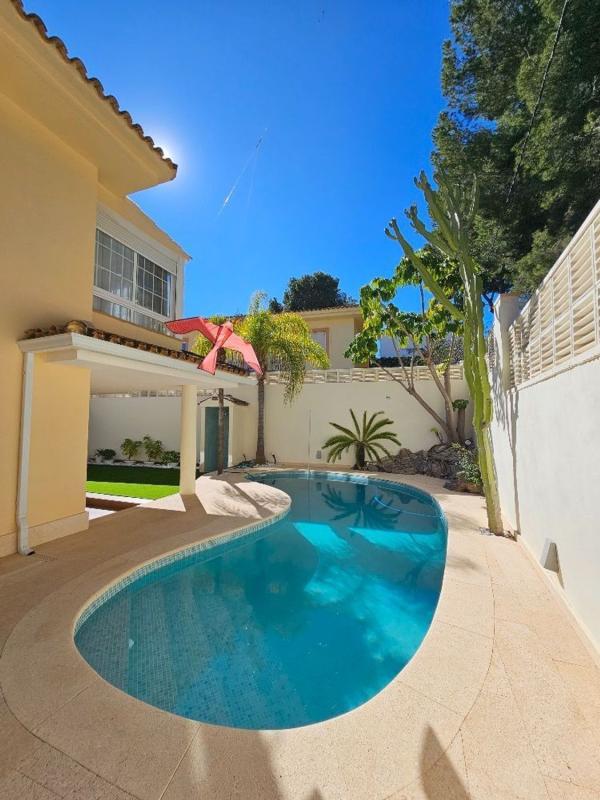 Sprzedaż szeregowego domku w  Chalet adosado en L'Albir, Alfaz del Pi , Alfaz del Pi photo 3