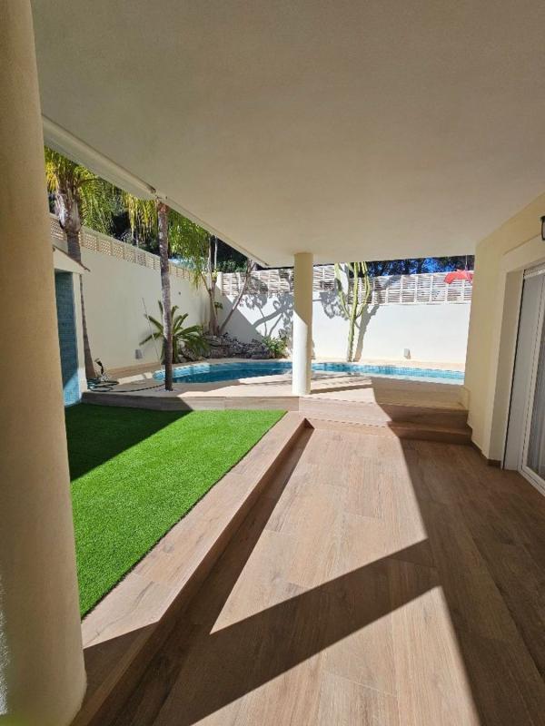 Sprzedaż szeregowego domku w  Chalet adosado en L'Albir, Alfaz del Pi , Alfaz del Pi photo 5