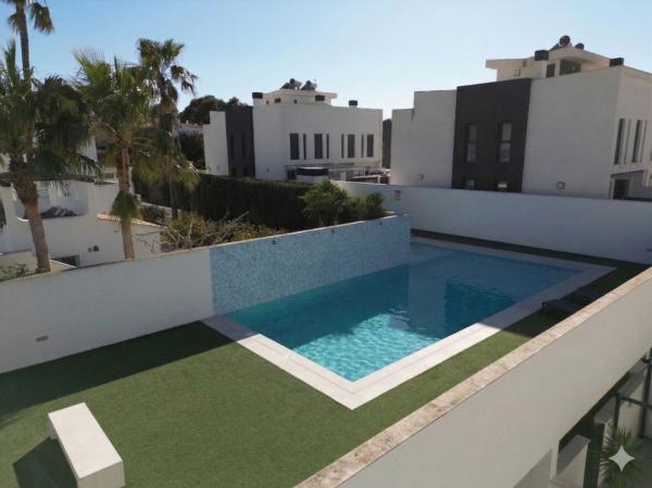 Chalet adosado en Calle Pegàs, L'Albir, Alfaz del Pi photo 4