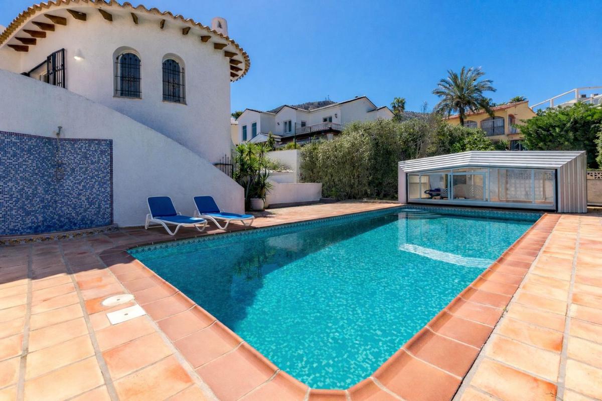 Venta de chalet independiente en Casa o chalet en L'Albir, Alfaz del Pi, Alfaz del Pi
 photo 2