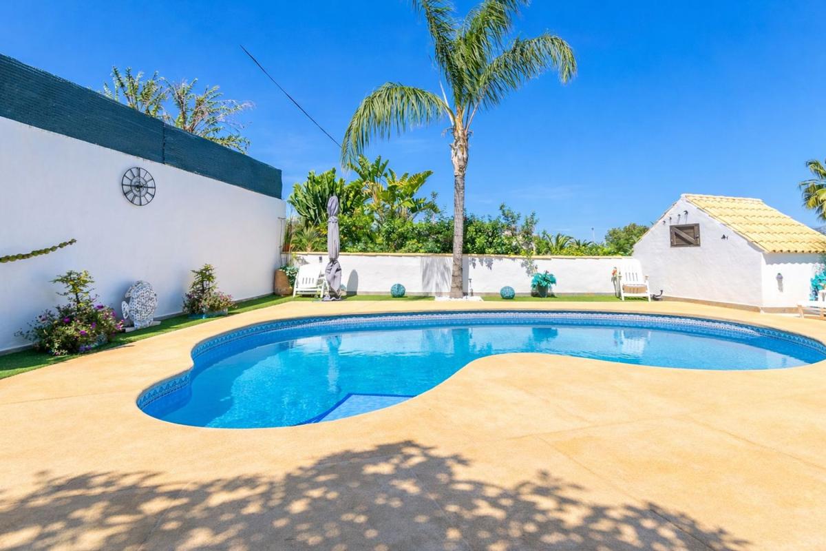 Venta de chalet independiente en Casa o chalet en L'Albir, Alfaz del Pi, Alfaz del Pi
 photo 3