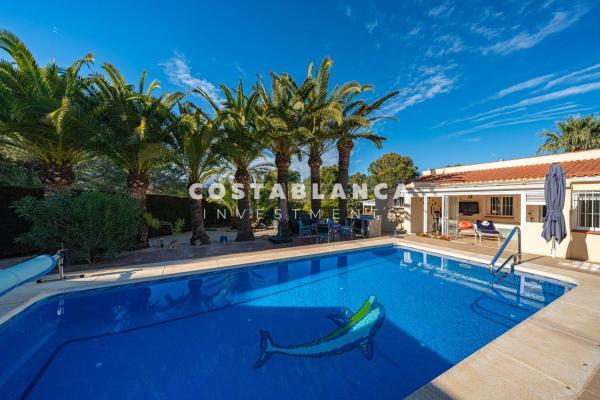 Independent chalet for sale in Casa o chalet en Calle Thor, L'Albir, Alfaz del Pi, Alfaz del Pi
 photo 2