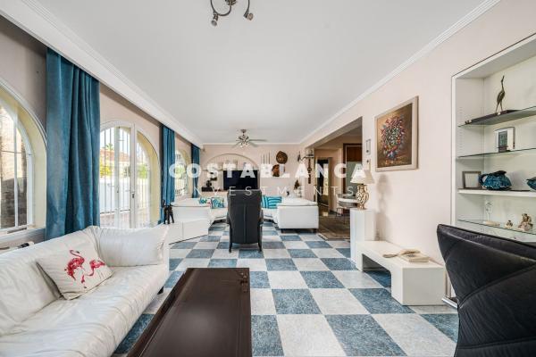 Independent chalet for sale in Casa o chalet en Calle Thor, L'Albir, Alfaz del Pi, Alfaz del Pi
 photo 4