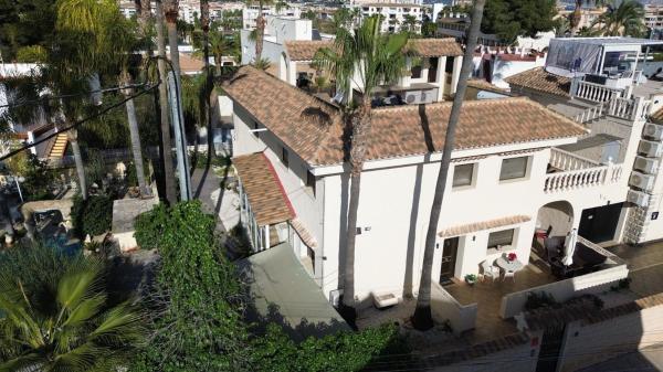Casa o chalet independiente en CL Jupiter, 32, L'Albir, Alfaz del Pi photo 4