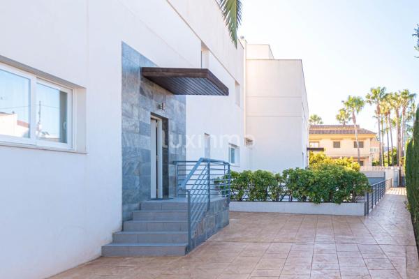 Chalet pareado en L'Albir, Alfaz del Pi photo 3
