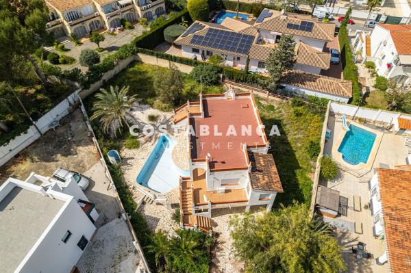 Independent chalet for sale in Casa o chalet en Calle Eurim, L'Albir, Alfaz del Pi, Alfaz del Pi
 photo 2