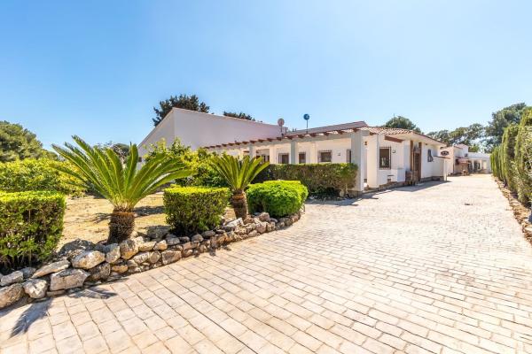 Independent chalet for sale in Casa o chalet en Colonia Escandinavia-Cautivador, Alfaz del Pi, Alfaz del Pi
 photo 1