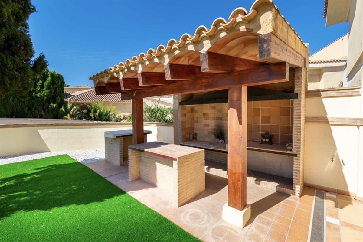 Propiedades en venta y alquiler en España photo 5