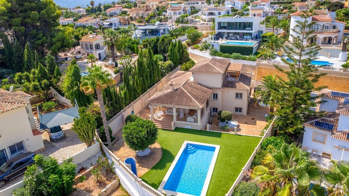 Propiedades en venta y alquiler en España photo 2