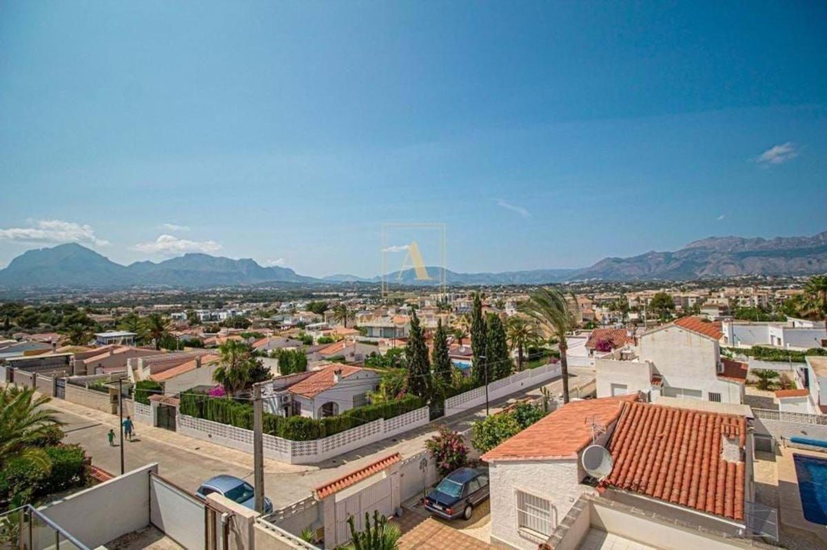 Venta de chalet independiente en Casa o chalet en L'Albir, Alfaz del Pi, Alfaz del Pi
photo 2
