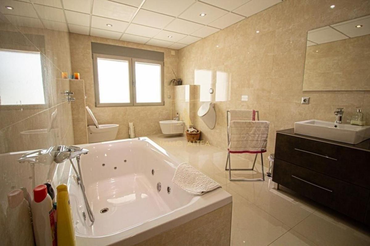 Venta de chalet independiente en Casa o chalet en L'Albir, Alfaz del Pi, Alfaz del Pi
photo 4