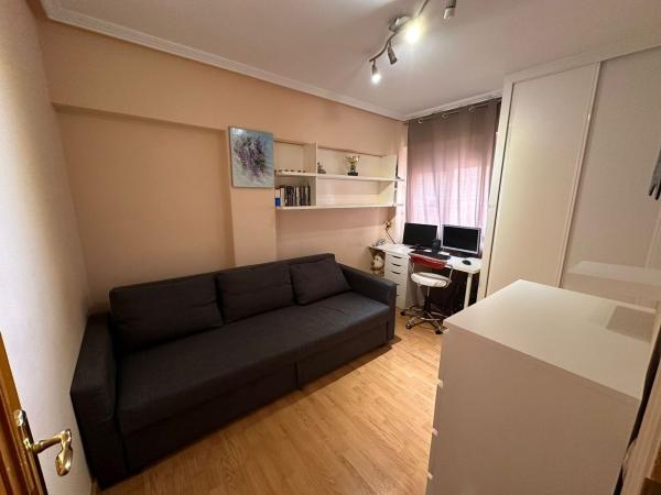 Venta de piso en Piso en Alonso Cano, 34, Carolinas Altas, Alicante / Alacant, Alicante / Alacant
thumbnail 2