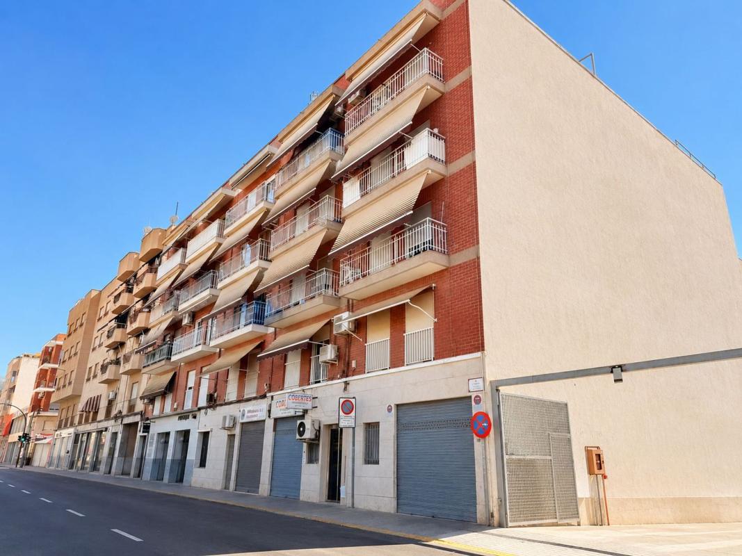 Venta de piso en Piso en Torres Quevedo, 111, Sector V-El Canal, Elche / Elx, Elche / Elx
photo 1
