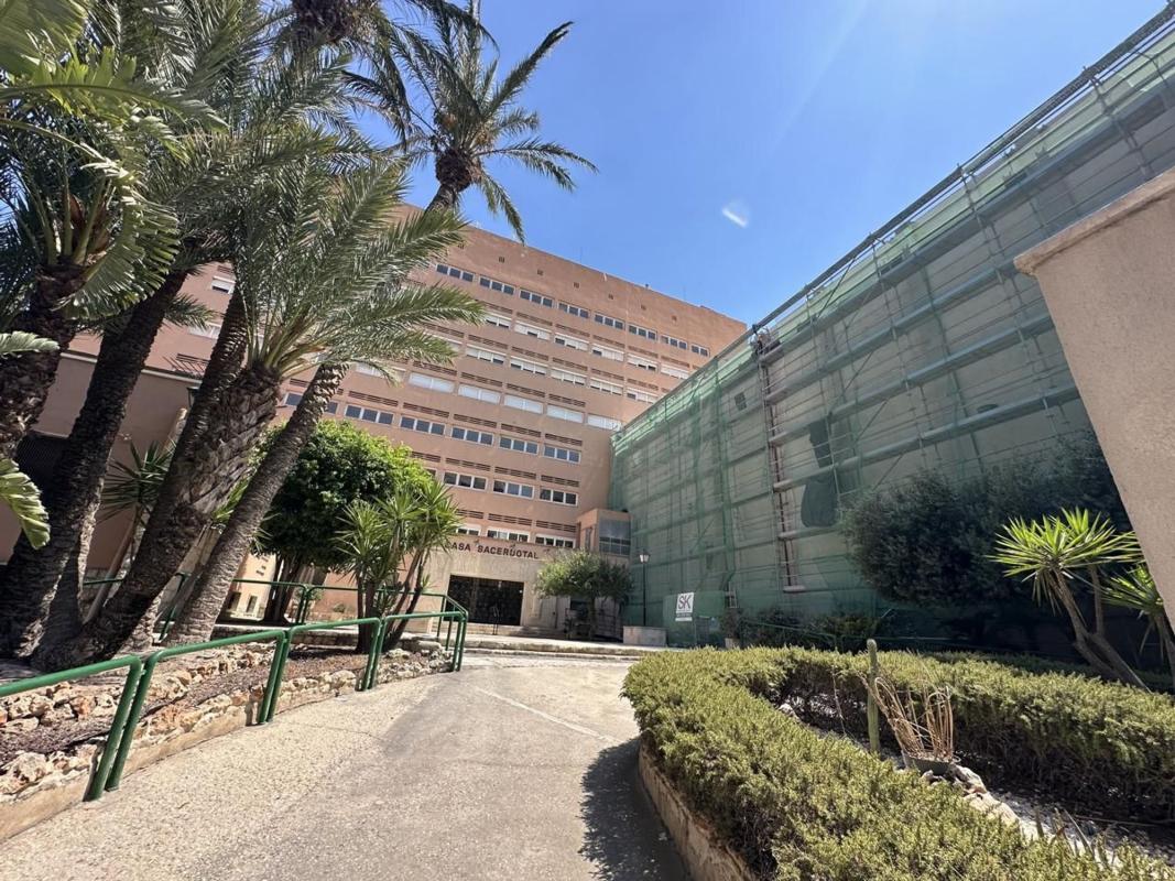 Продажа квартиры на Piso en Calle Aureliano Ibarra, Altozano, Alicante / Alacant, Аликанте / Алакант
photo 3