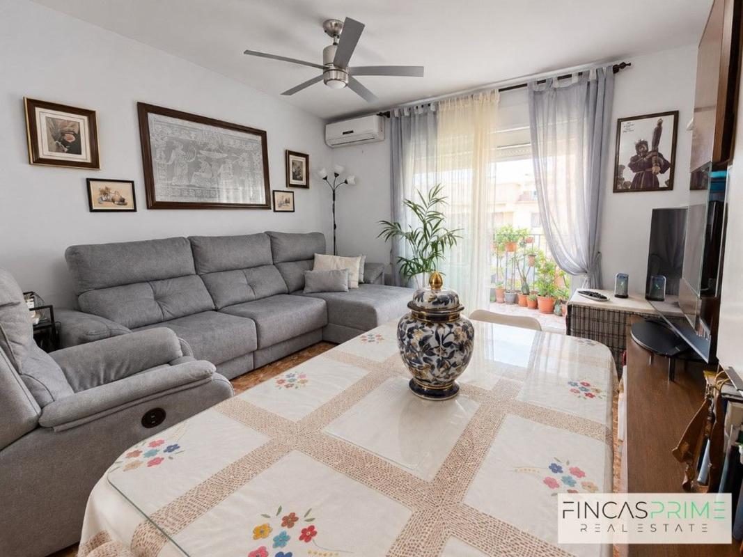 Продажа квартиры на Piso en Calle del Marqués de Comillas, Centro Urbano, Benidorm, Бенидорм
photo 1