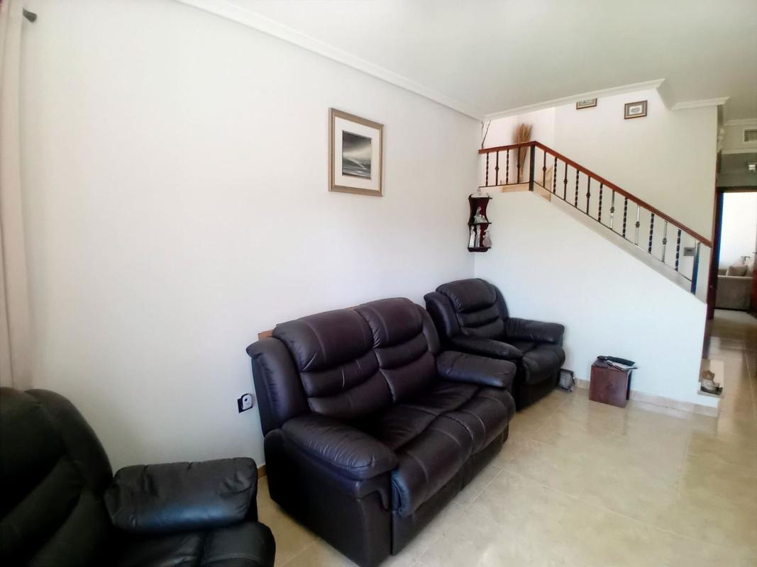 Недвижимость на продажу и в аренду в Испании photo 5