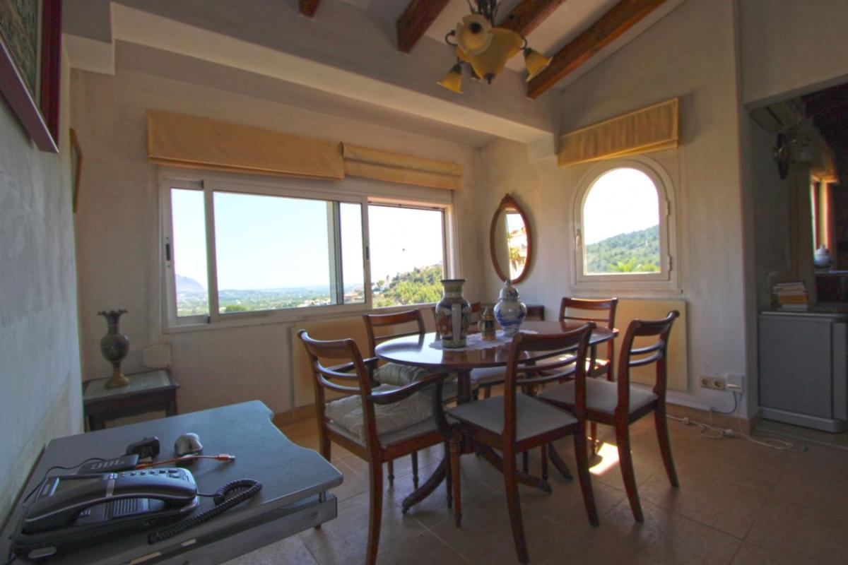 Продажа отдельного шале в  Casa o chalet en Orba, Орба photo 5