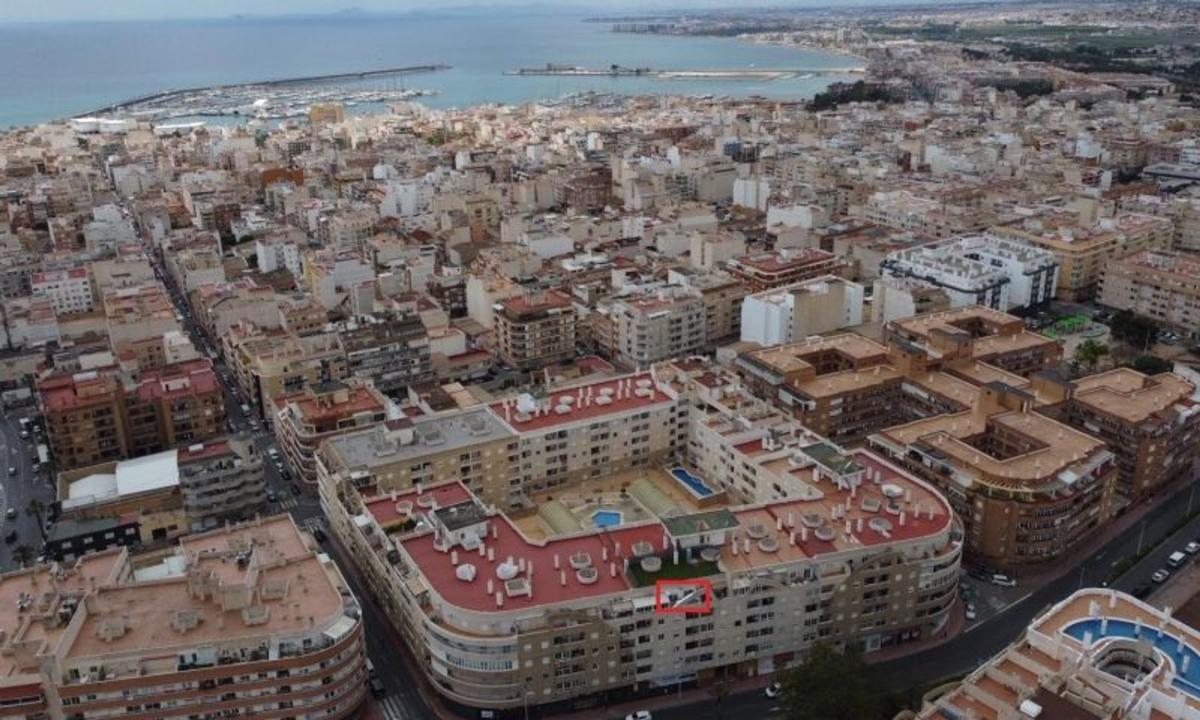 Venta de piso en Piso en El Molino, Torrevieja, Torrevieja
photo 2