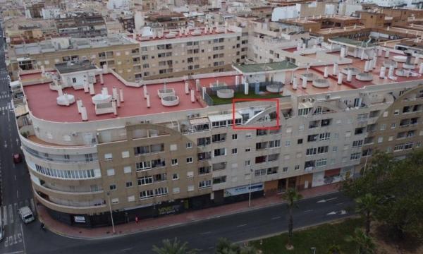 Venta de piso en Piso en El Molino, Torrevieja, Torrevieja
thumbnail 3