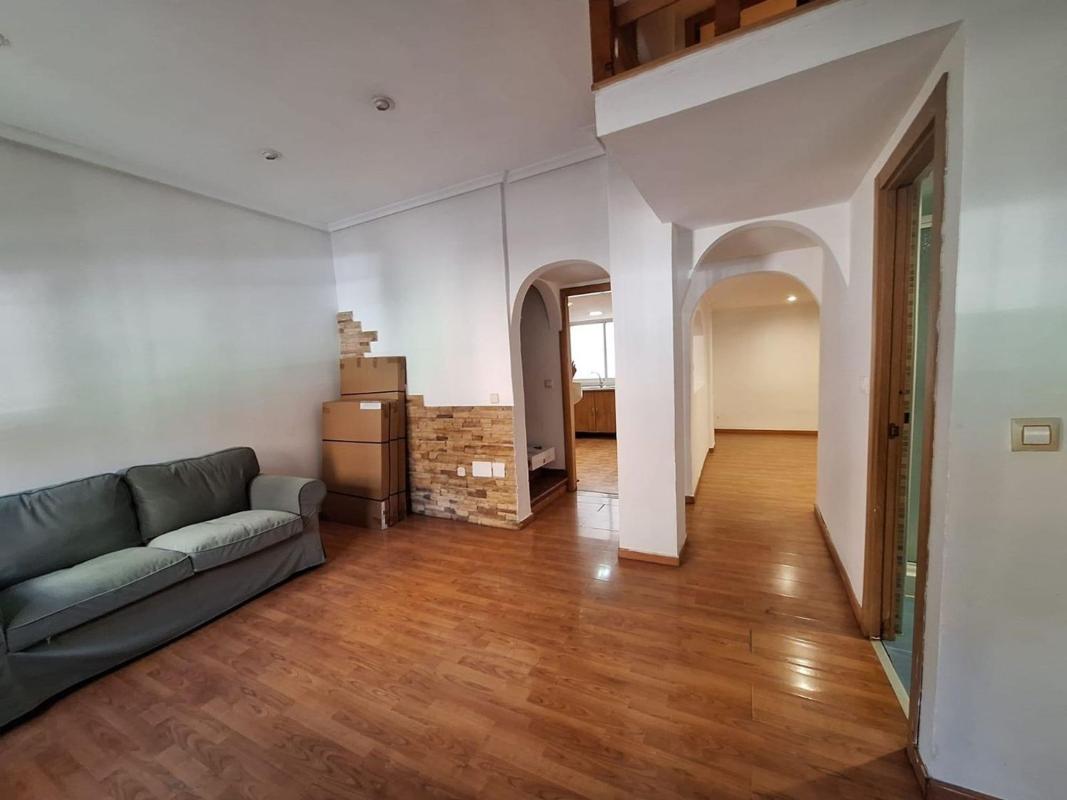 Продажа квартиры на Piso en Calle del General Aldave, Carolinas Bajas, Alicante / Alacant, Аликанте / Алакант
photo 4