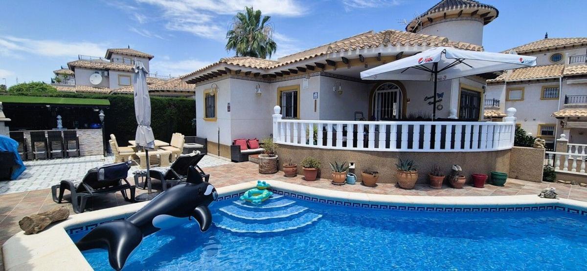 Propiedades en venta y alquiler en España photo 1